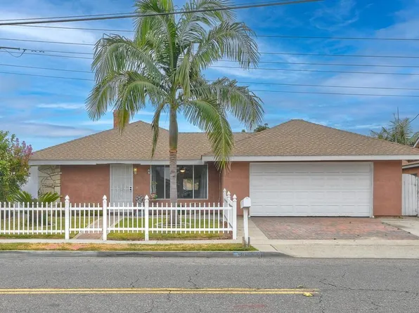 111 Fireside St, Oceanside, CA 92058