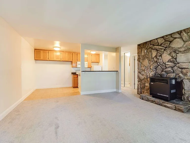 3422 Andover St #304 — Photo 9