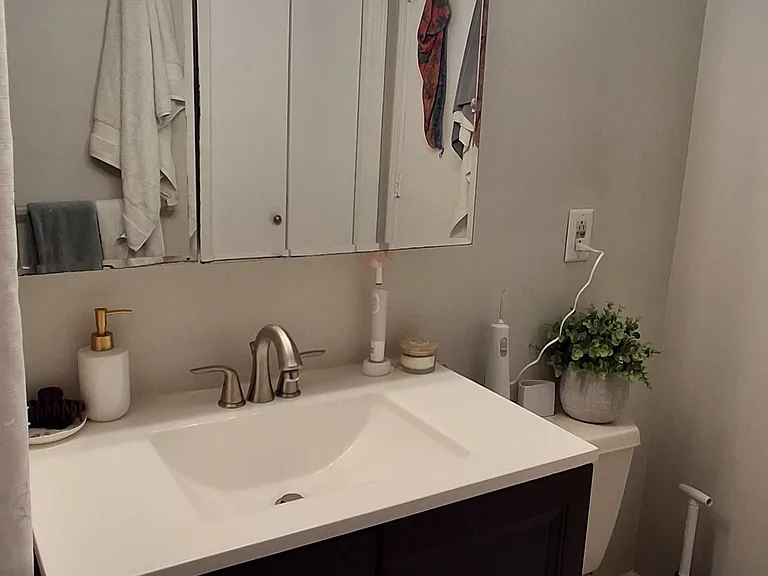 110 Riverway #4 — Photo 10