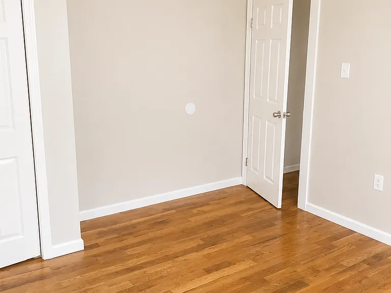 57 E Runyon St #1B — Photo 13