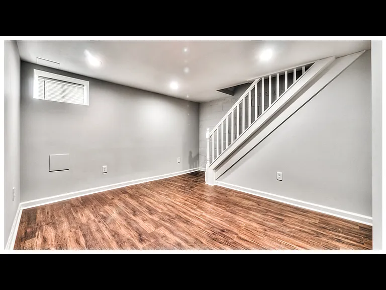 3336 W Caton Ave — Photo 21