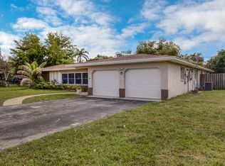 7020 NW 7th St, Plantation, FL 33317