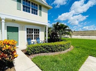 5776 NW 99th Ln, Pompano Beach, FL 33076