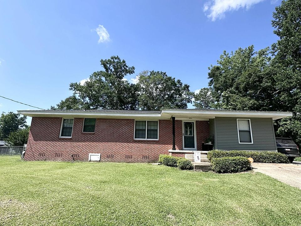 1st image of 516 Gloria Dr