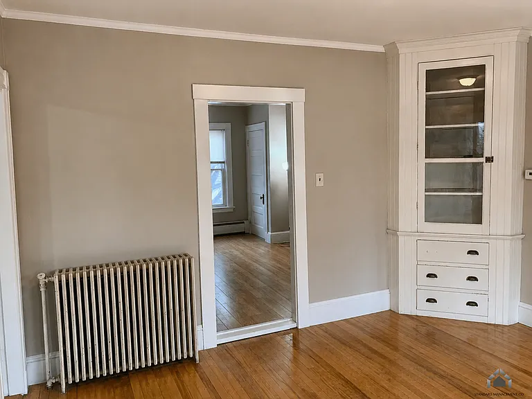 16 West St — Photo 5