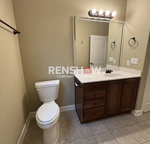 1381 Calumet Farms Dr — Photo 20