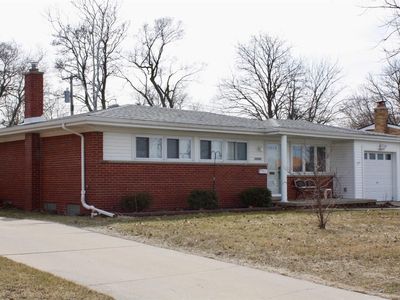 25301 Gibraltar Rd, Flat Rock, MI, 48134