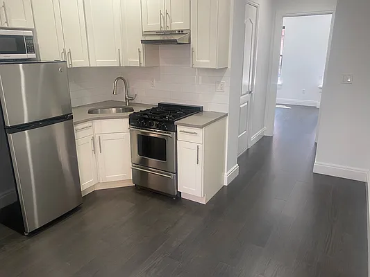 Rented by CNYC Apartments | media 27