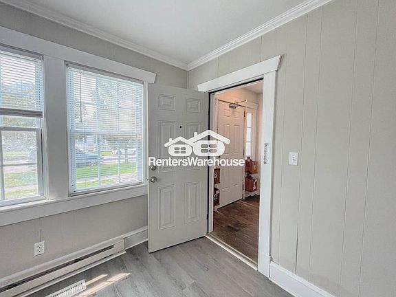 5th image of 220 Glendale Ave Unit 2