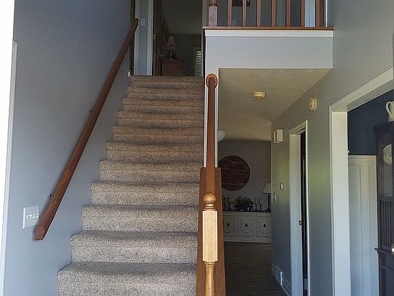 3rd image of 524 Teal Dr