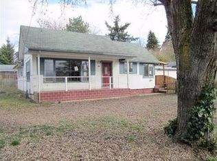 806 E Wabash Ave, Medford, OR 97504