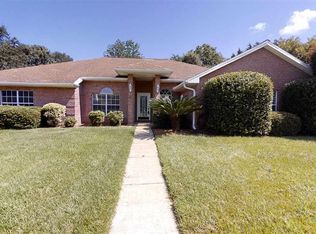 5767 Twisted Oak Ct, Pace, FL 32571