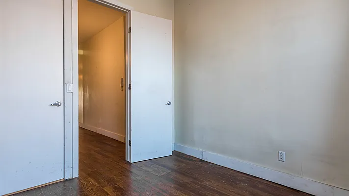 Rented by Nooklyn NYC LLC | media 10