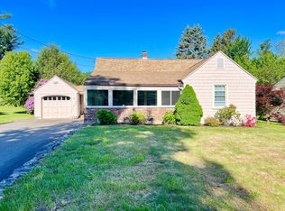 609 Hunting Hill Ave, Middletown, CT 06457