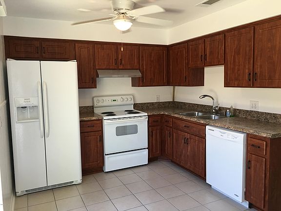 2nd image of 2590 Via Vittoria Ct