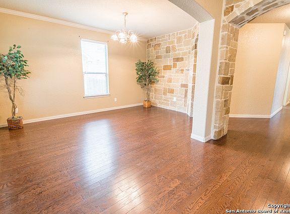 2nd image of 11831 Jasmine Way