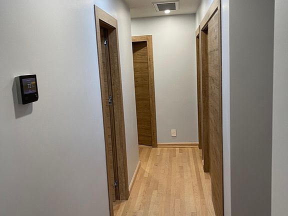 5th image of 765 Palm Ct
