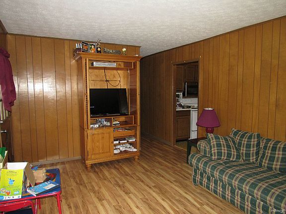 Living room.