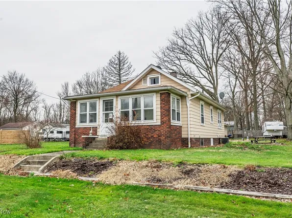 626 Johnson Ave, Alliance, OH 44601