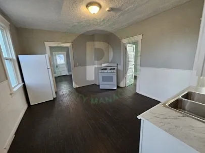 8023 Kosciuszko Ave #4 — Photo 6