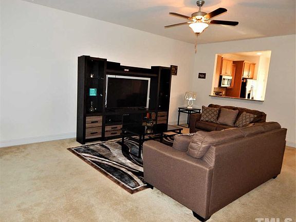 3rd image of 102 Harvest Oaks Ln #64