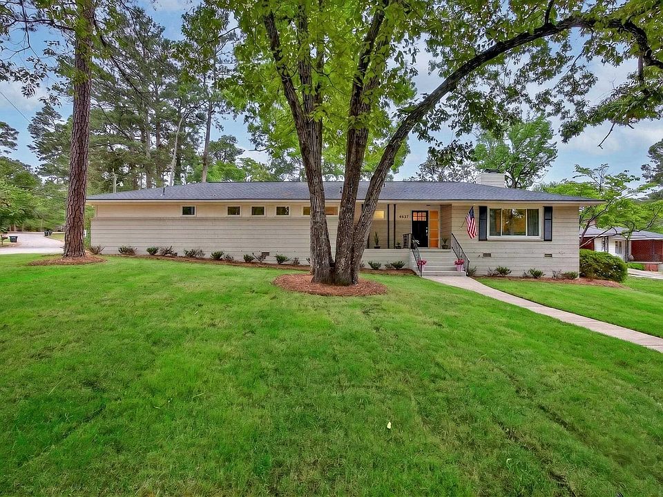 1st image of 4637 Crystal Dr