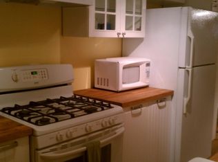 338 Folcroft St, Baltimore, MD 21224