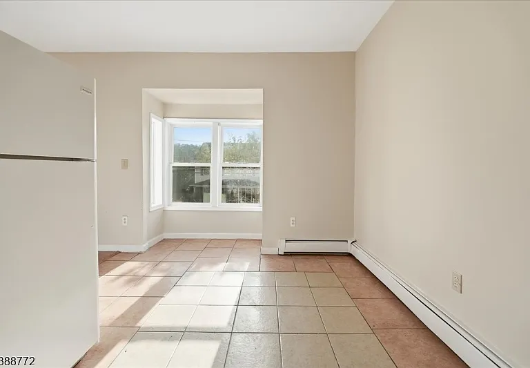 77 Swartswood Rd #B — Photo 8