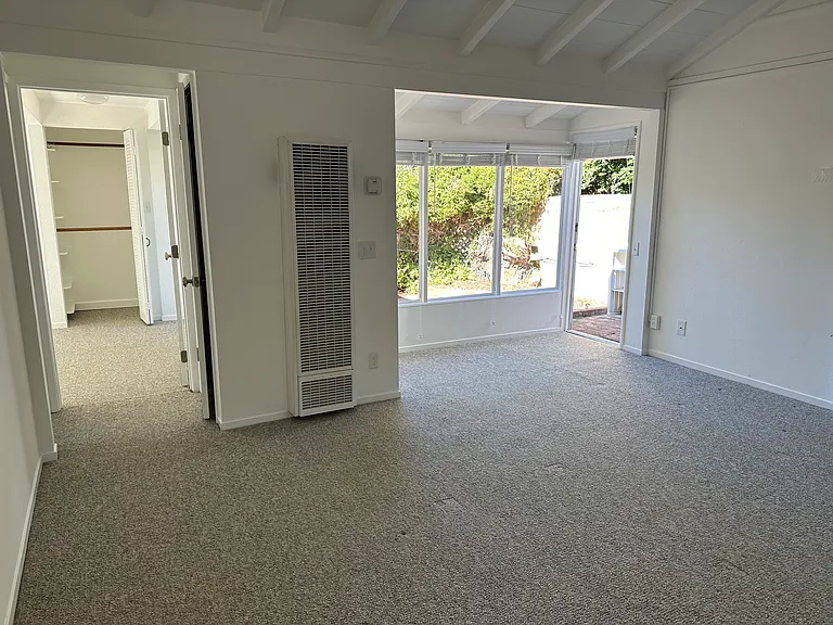 Monterey St — Photo 11