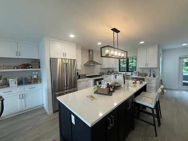 3777 Abbey Ln — Photo 5