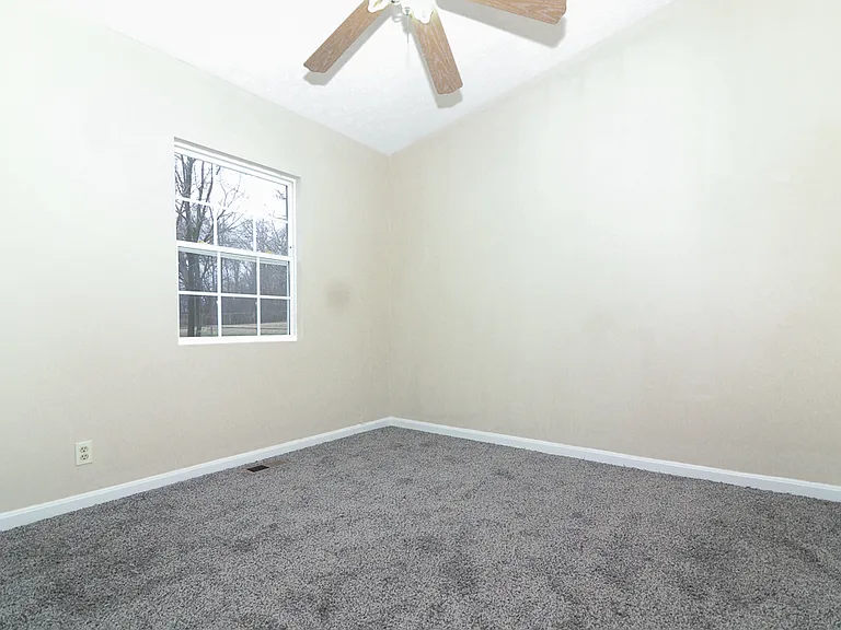 407 Knox Ave — Photo 20