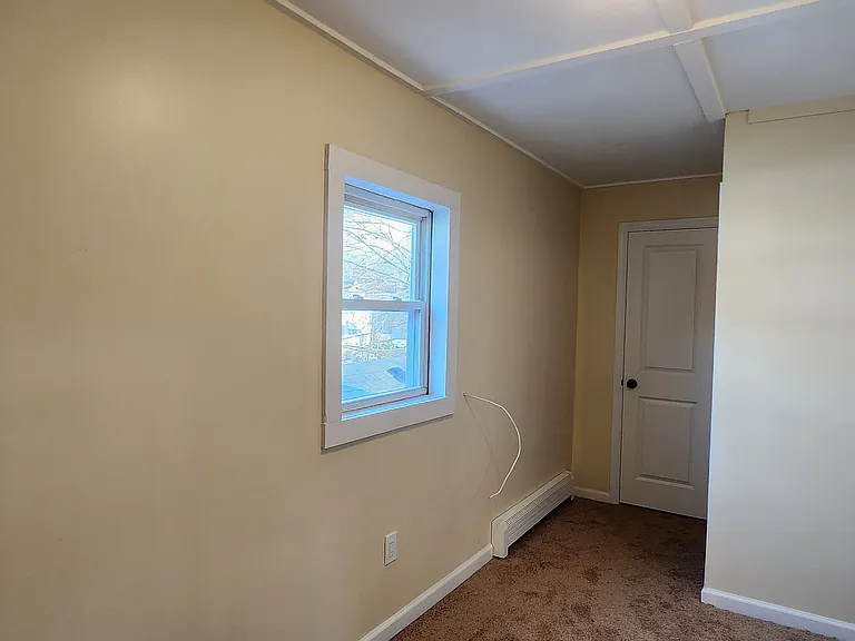 192 Cypress Dr — Photo 8