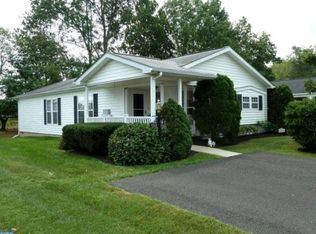 153 Grouse Cir, New Hope, PA 18938