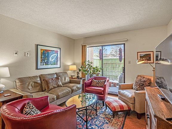 3rd image of 941 Calle Mejia APT 1107