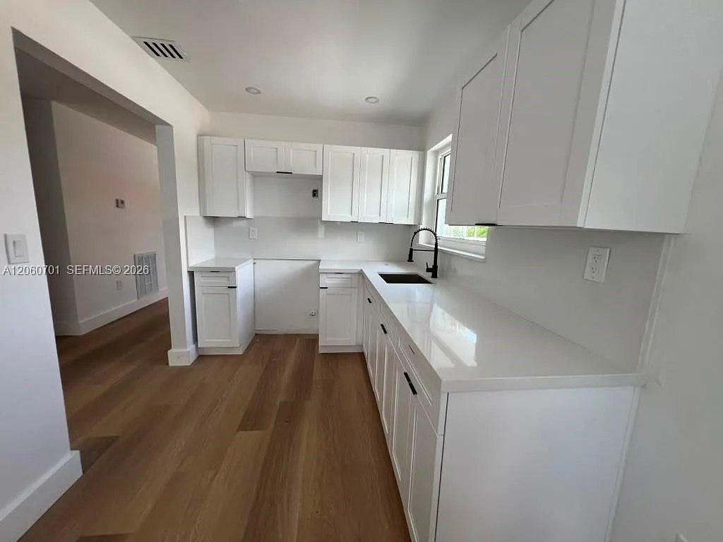 Brooklawn — Photo 2