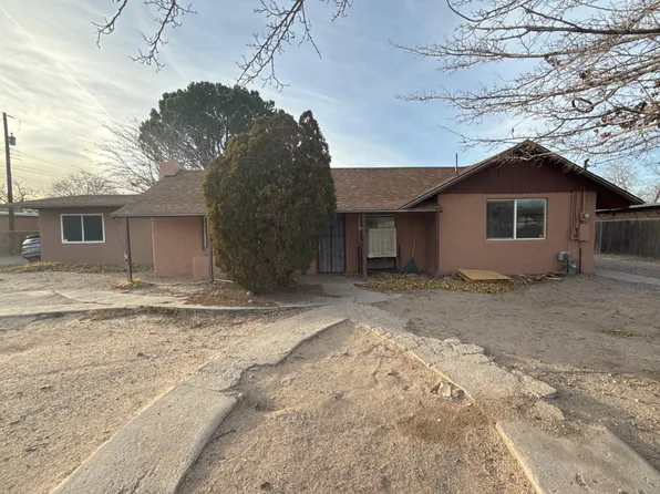 449 Atrisco Dr SW, Albuquerque, NM 87105