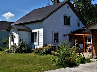 333 N 2nd St, Edmore, MI 48829