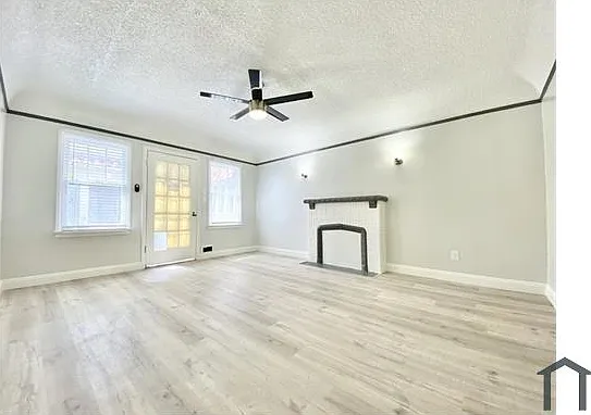 1038 W 57th St #1040 — Photo 1