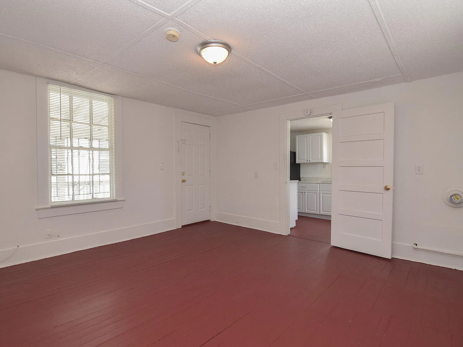 1 bed, 1.0 bath, 825 sqft, $1,895 — Photo 4