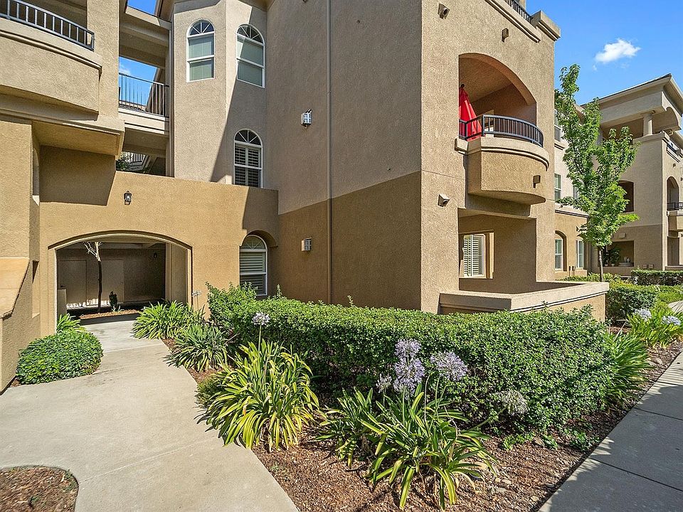 1st image of 700 Moon Cir Unit 718