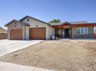 447 Cornerstone Ct, Fallon, NV 89406