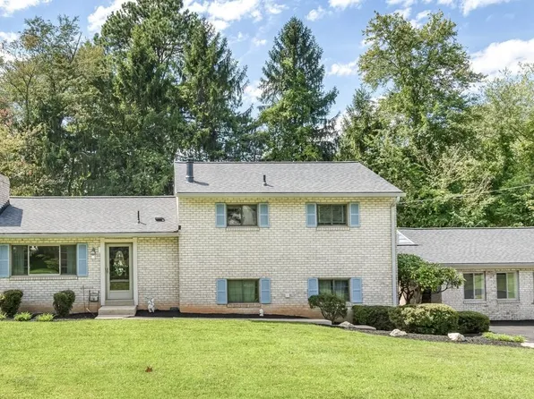 10129 Lakehaven Ct, Burke, VA 22015