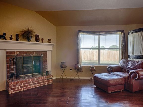 5th image of 12104 S Land Ave