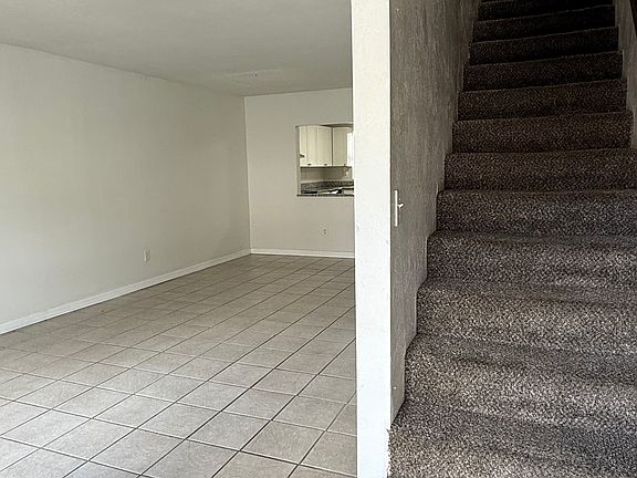 2nd image of 980 Canalview Blvd Unit B-5