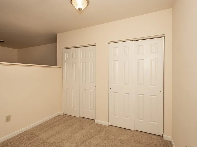 Walk to UC & UC Medical | 1BR/2BR Apartments — Photo 54