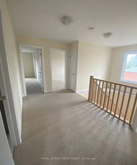 45 Carew Blvd — Photo 16