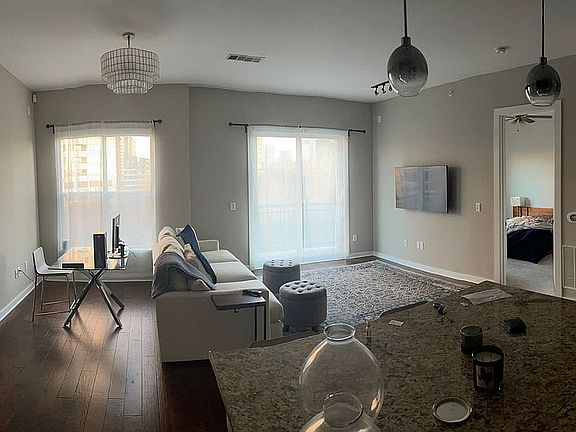 2nd image of 2950 McKinney Ave APT 417