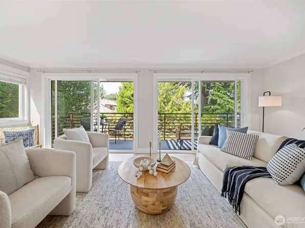 2830 NW 56th Street #306, Seattle, WA 98107