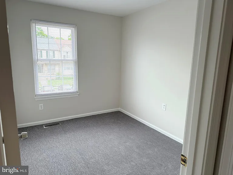 7822 Brookview Ct — Photo 22