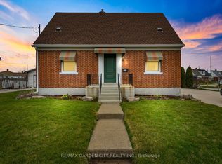 131 Westchester Cres, Saint Catharines, ON L2P 2N6